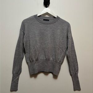 Cynthia Rowley 100% Meriano Wool  Gray Crew Neck Sweater